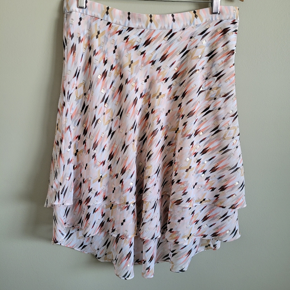 White House Black Market Flowy Skirt geometric pattern Size 14